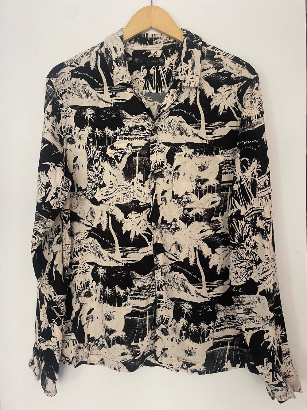 AllSaints Hawaiian Print Button Up Shirt Black Cream Size L - Picture 7 of 10